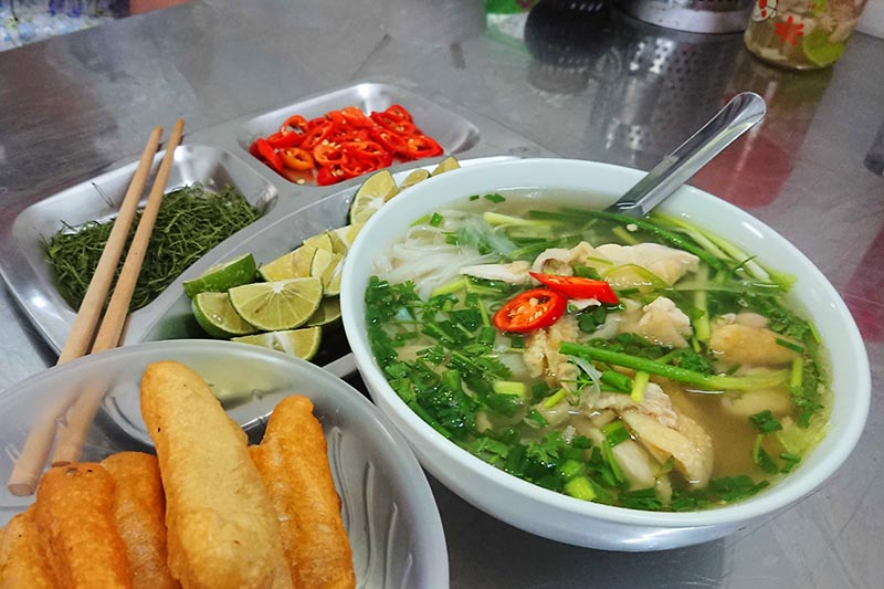 Phở Gà, Việt Nam